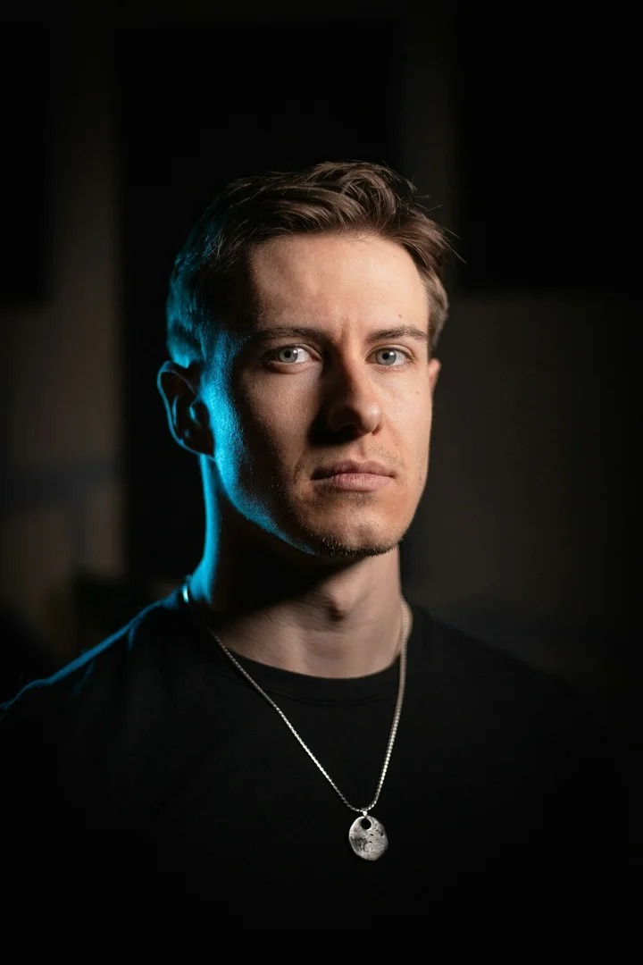 Коля Николаев